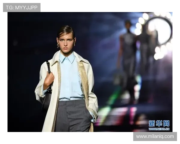 米兰品牌女装旗舰店最新款式全面上线,打造你的时尚优雅新形象 米兰品牌女装旗舰店最新款式全面上线,打造你的时尚优雅新形象